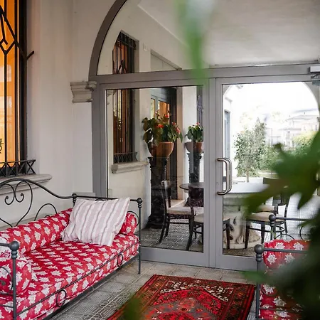 Ca'os Locanda&grill Hotel *