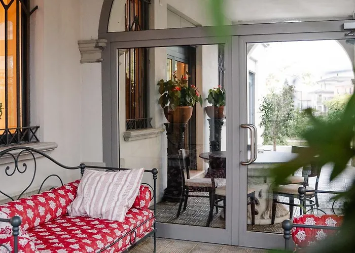 Ca'os Locanda&grill Hotel *